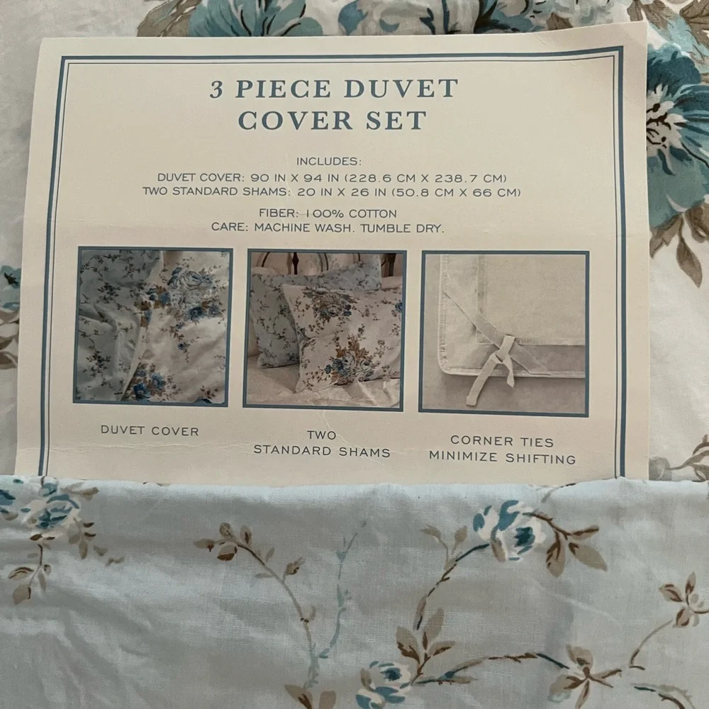 Simply Shabby Chic Cream Duvet Cover Set with Blue Floral Motif Cabbage Rose